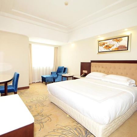 Overseas Chinese Friendship Hotel Guangzhou Exterior foto