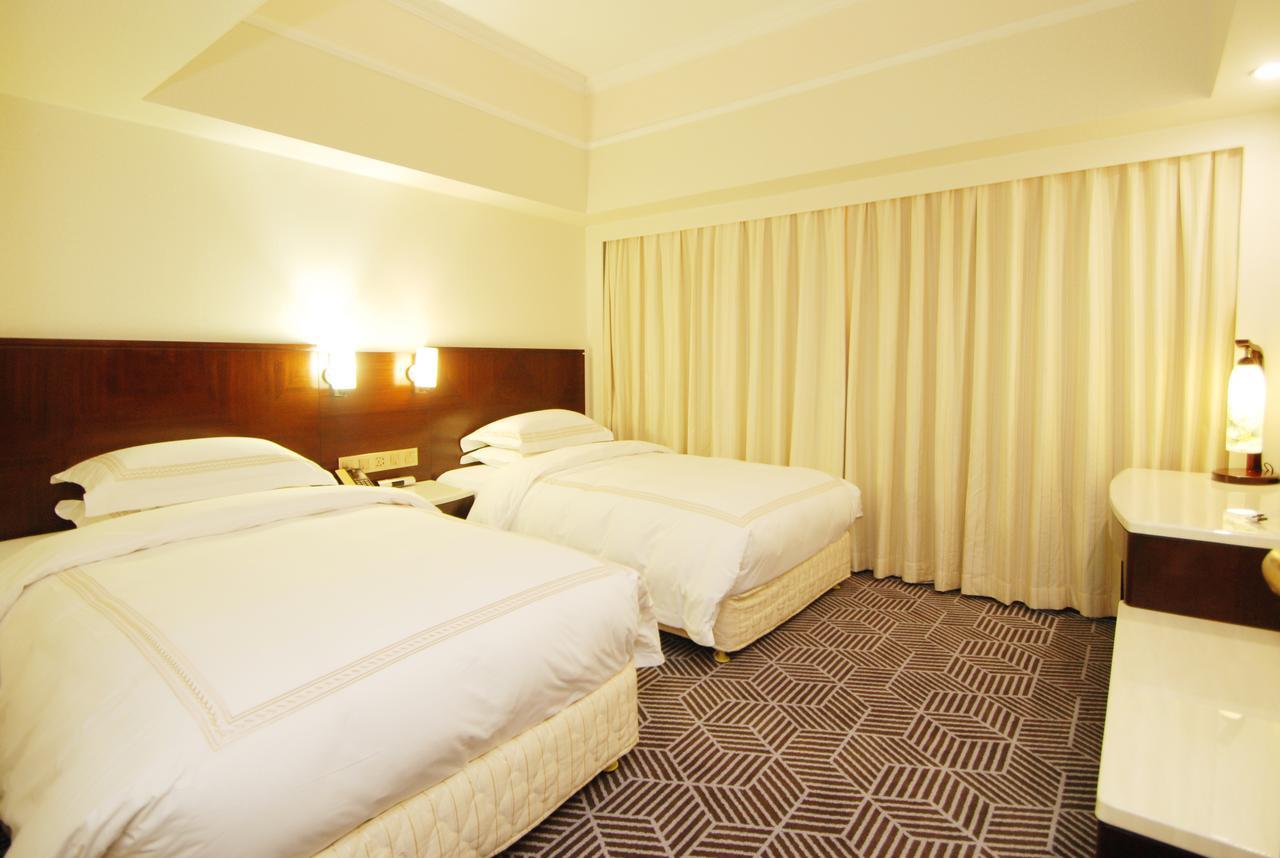 Overseas Chinese Friendship Hotel Guangzhou Exterior foto