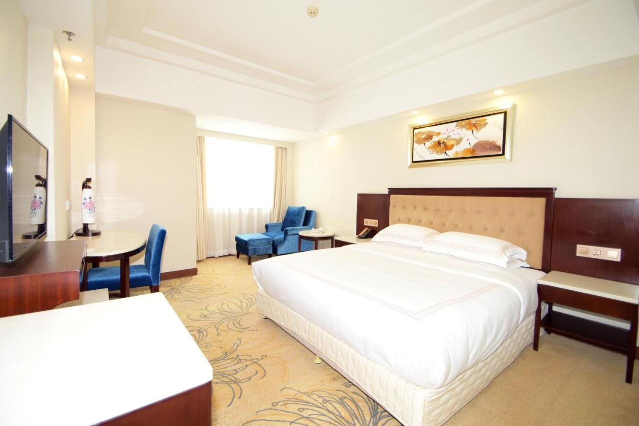 Overseas Chinese Friendship Hotel Guangzhou Exterior foto