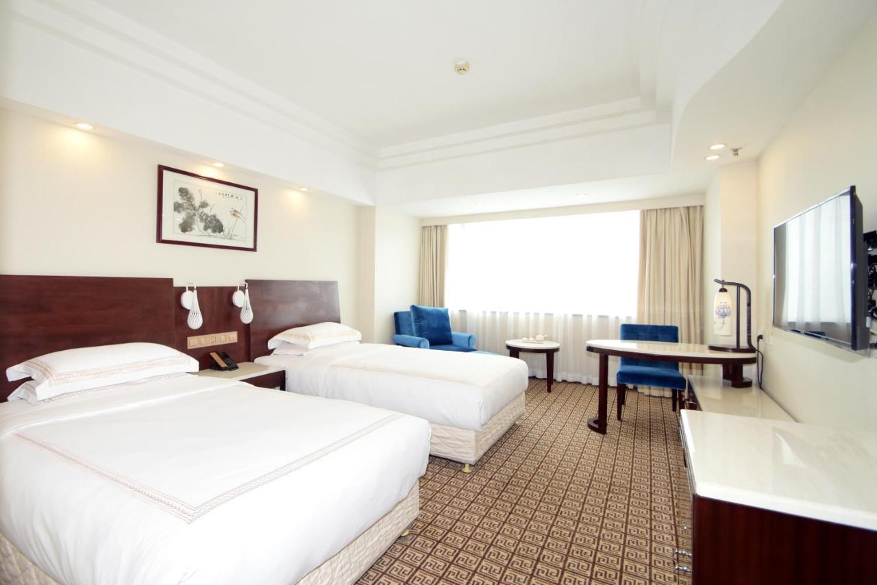 Overseas Chinese Friendship Hotel Guangzhou Exterior foto